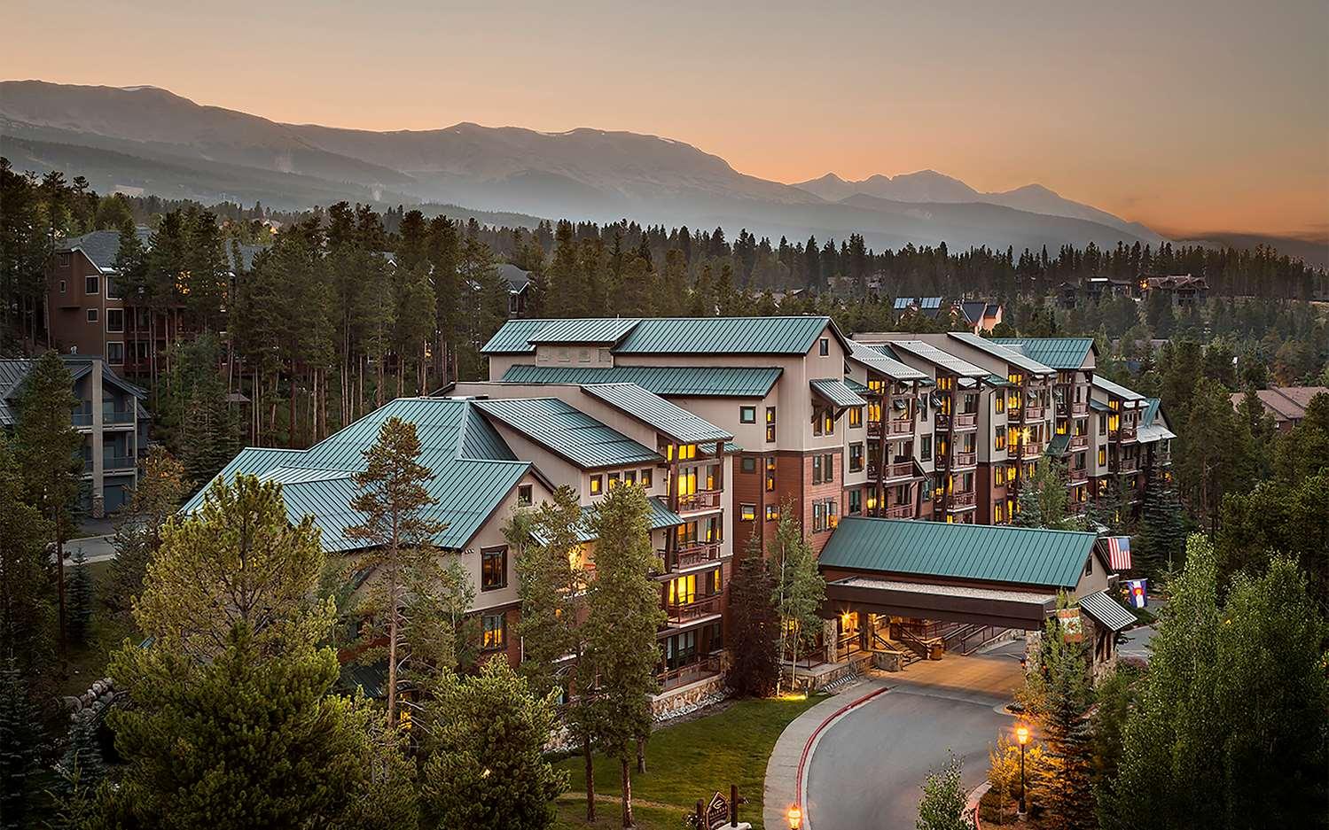 Hilton Grand Vacations Club Valdoro Mountain Lodge Breckenridge in Breckenridge, CO