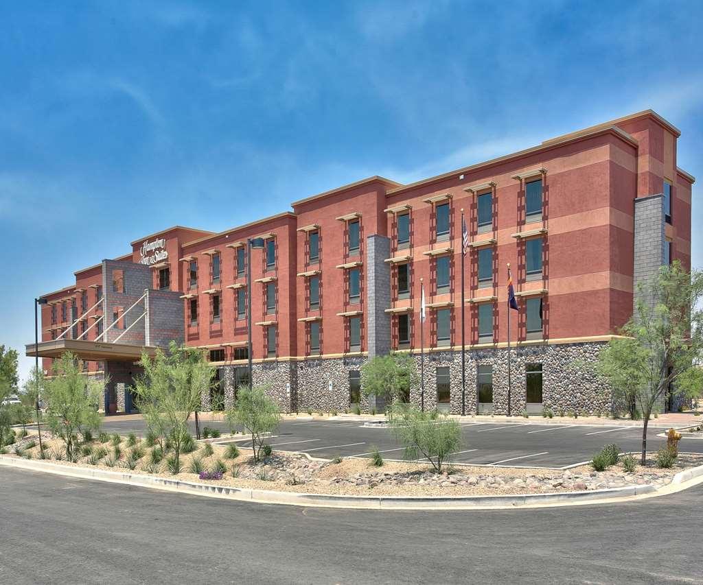 Hampton Inn & Suites Scottsdale at Talking Stick image