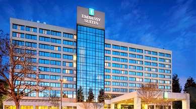 Embassy Suites by Hilton Santa Clara Silicon Valley in Santa Clara, CA