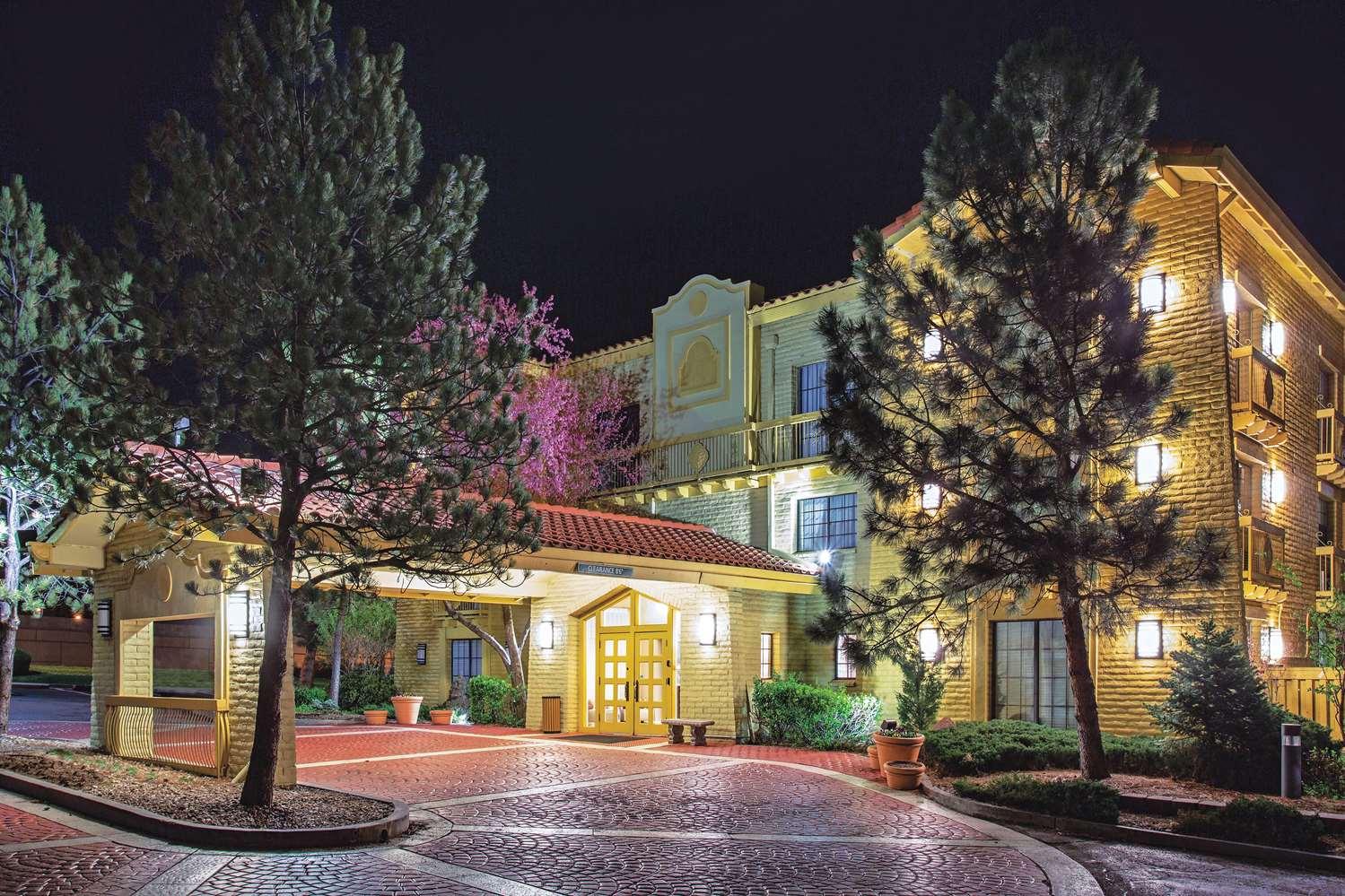 La Quinta Inn by Wyndham Denver Westminster image