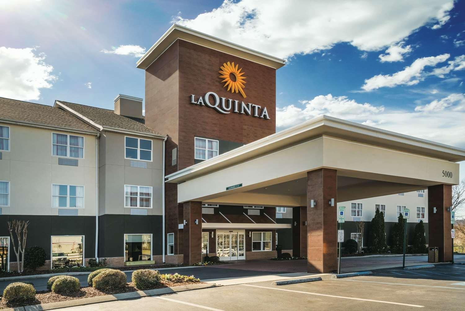 La Quinta Inn & Suites by Wyndham Chattanooga North - Hixson in Hixson, TN