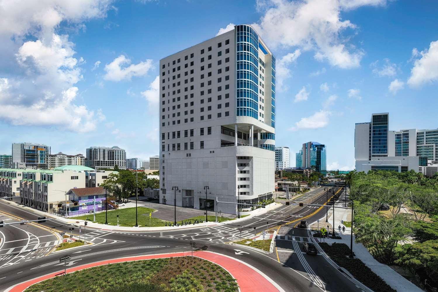 Embassy Suites by Hilton Sarasota in Sarasota, FL