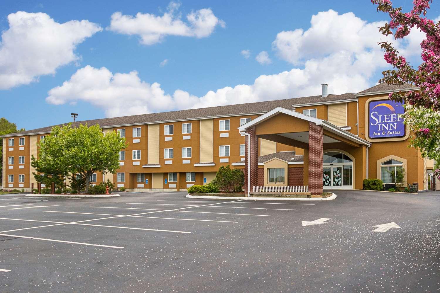 Sleep Inn and Suites in Niantic, CT