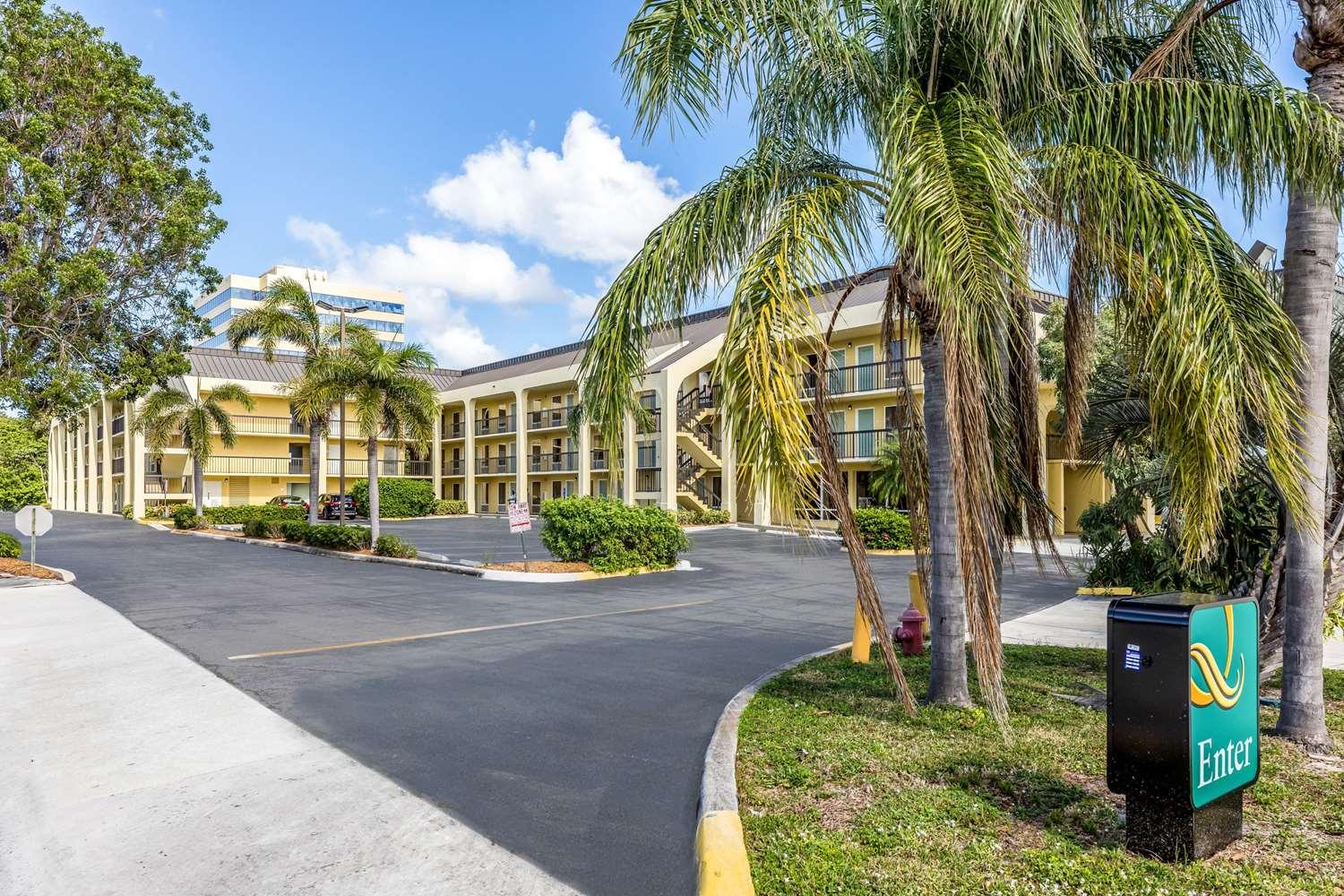 Quality Inn Palm Beach International Airport in West Palm Beach, FL