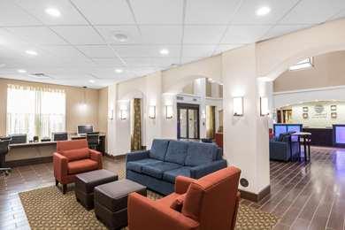 Allen Park, MI 的 Comfort Inn and Suites-Allen Park Dearborn
