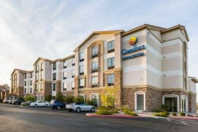 Comfort Inn and Suites в Henderson, NV