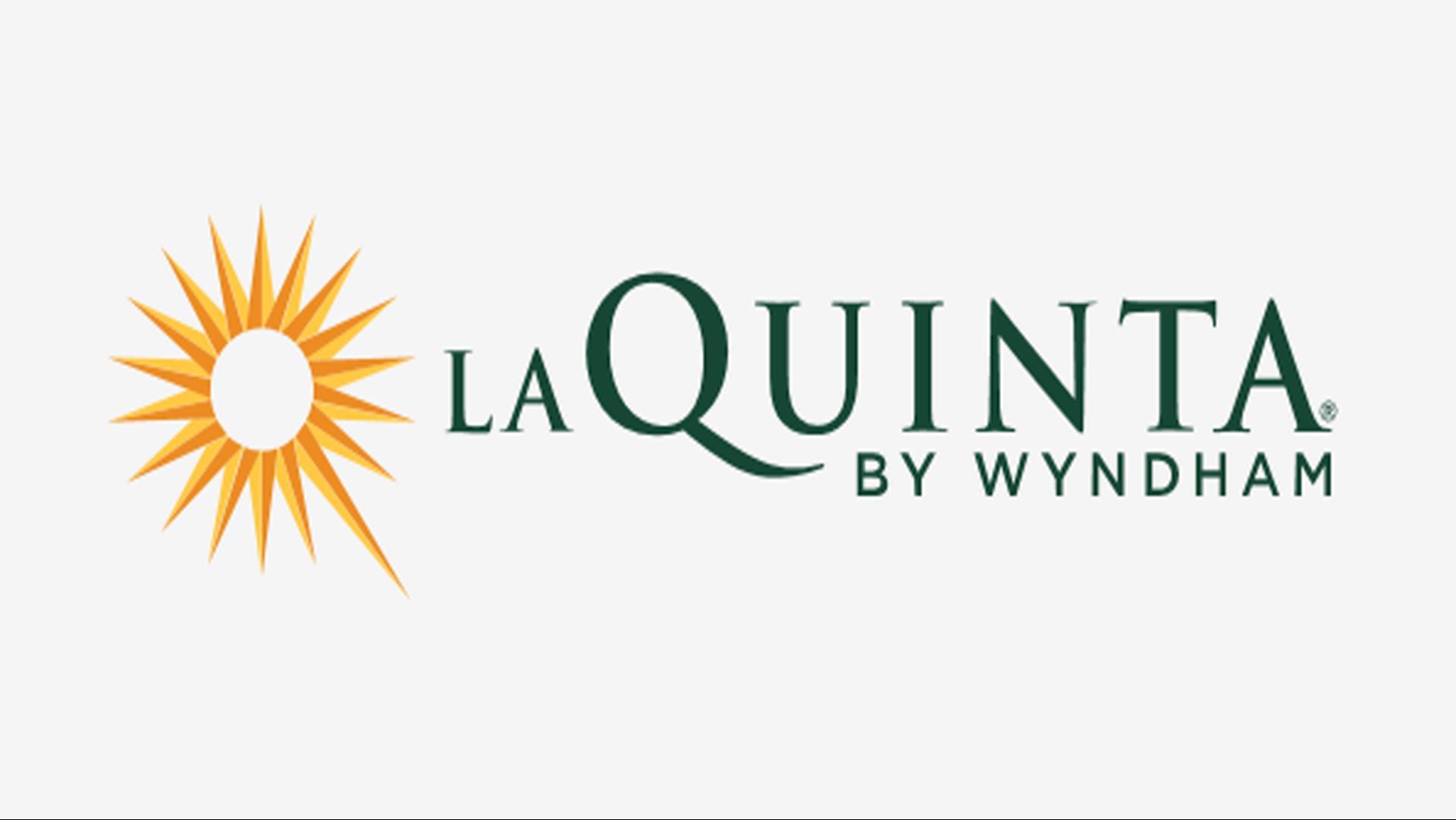 La Quinta Inn & Suites by Wyndham Dallas/Fairpark in Dallas, TX