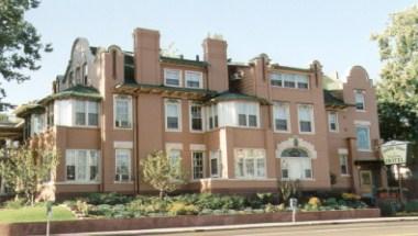 Holiday Chalet - A Victorian Hotel Bed & Breakfast in Denver, CO