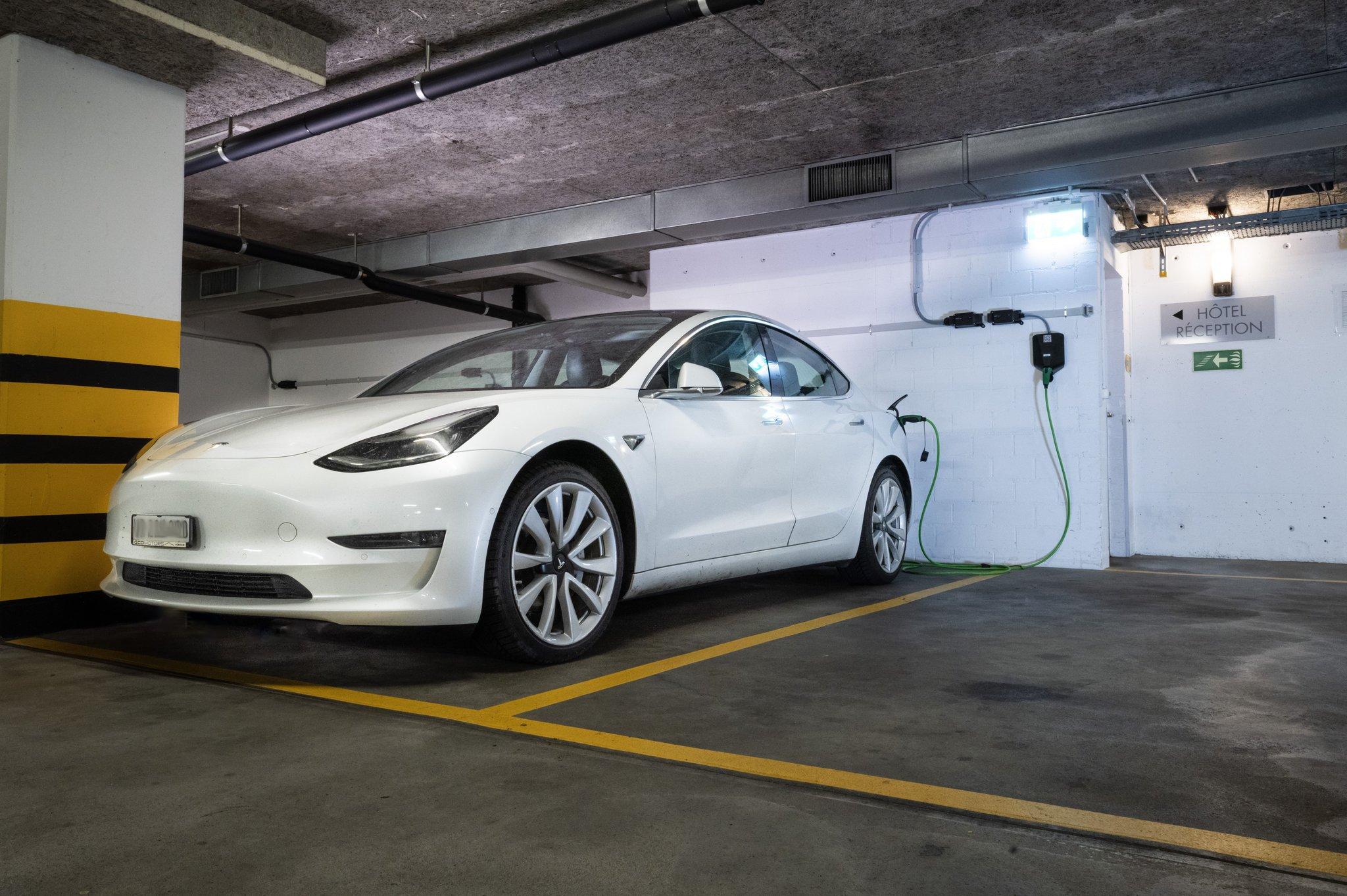 Hotel Waldhorn image