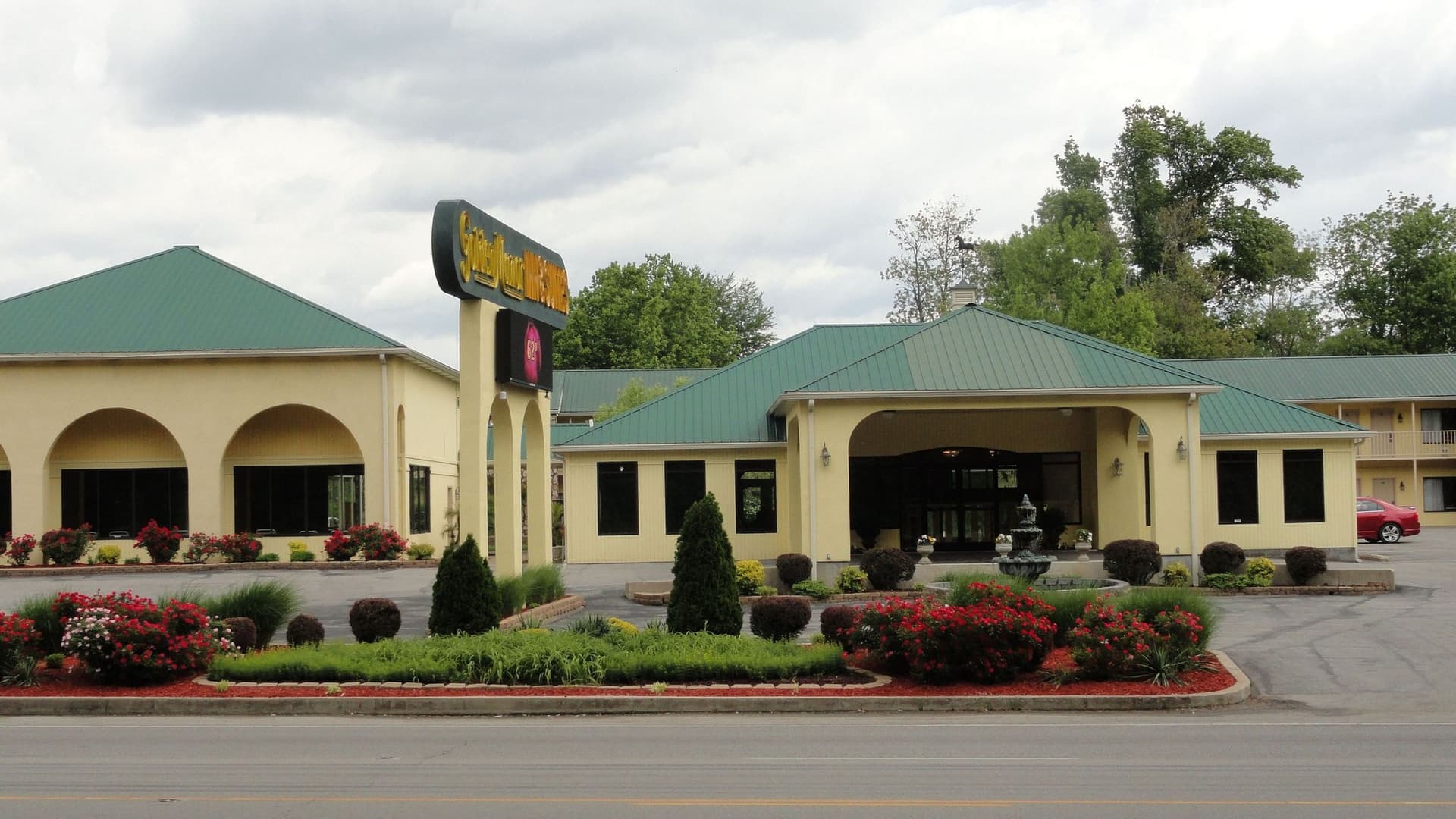 Golden Manor Motel в Muldraugh, KY