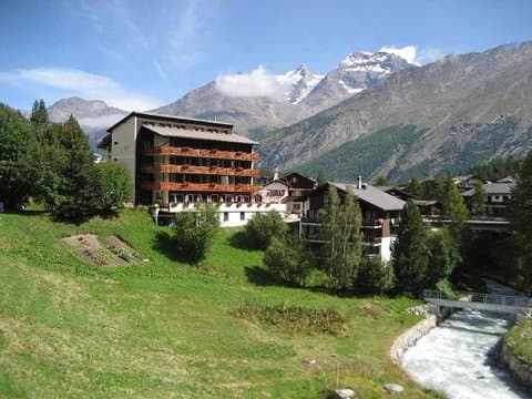 Hotel Bristol в Saas-Fee, CH