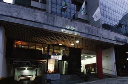 Bristol Metropolitan Hotel в Curitiba, BR