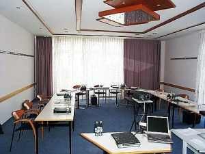 Park Hotel Altmuehltal в Gunzenhausen, DE