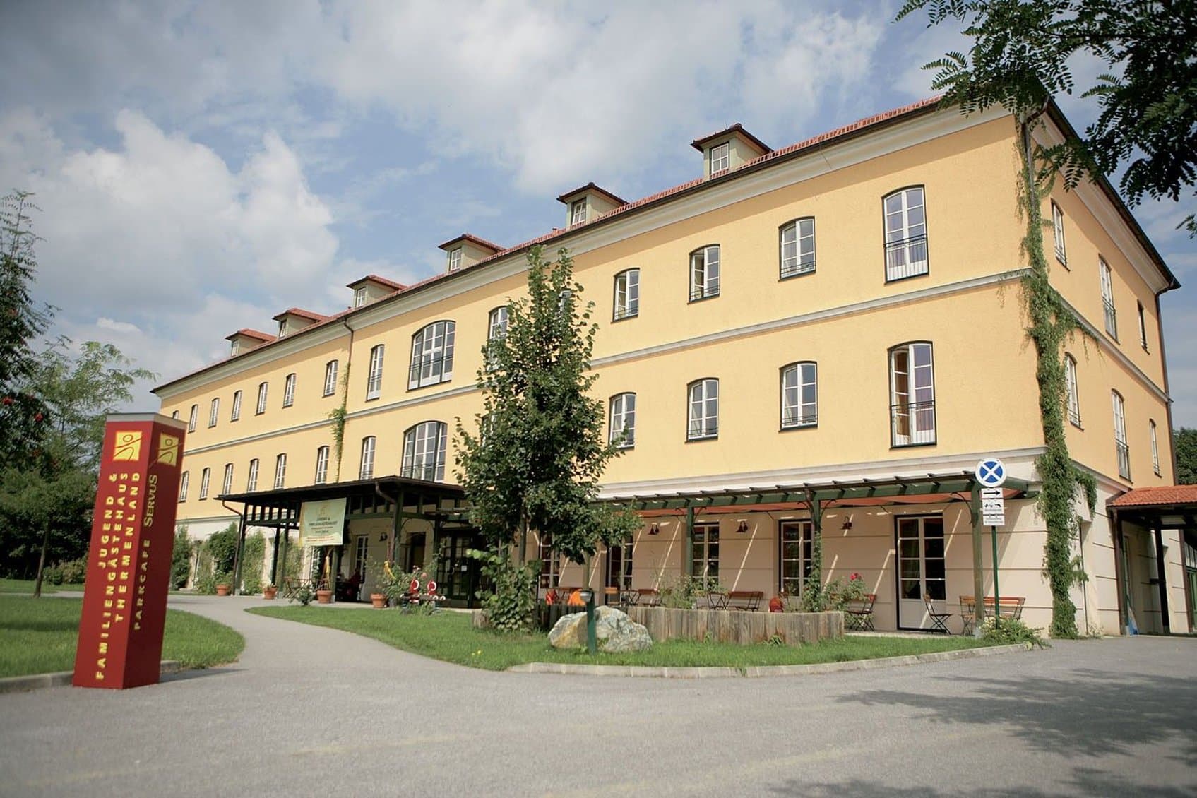 JUFA Fuerstenfeld ใน Fuerstenfeld, AT