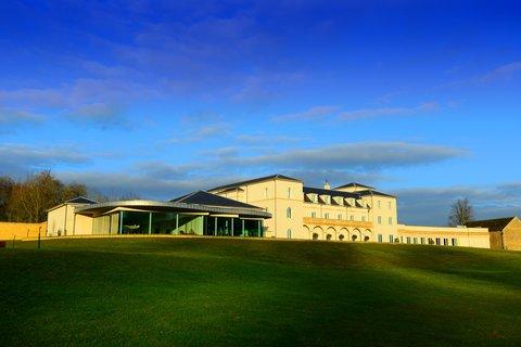 Bowood Hotel, Spa and Golf Resort in Calne, GB1