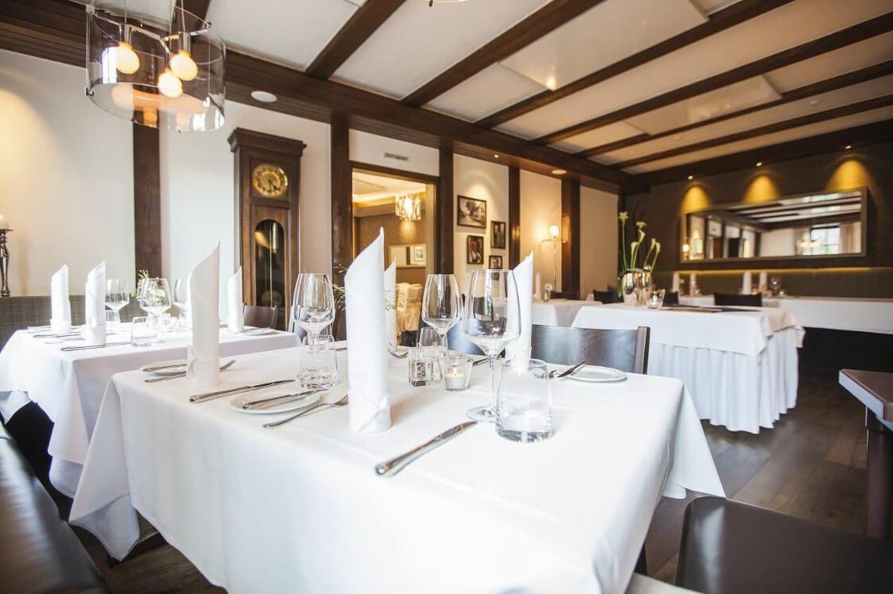 Hotel Waldhorn ใน Boblingen, DE