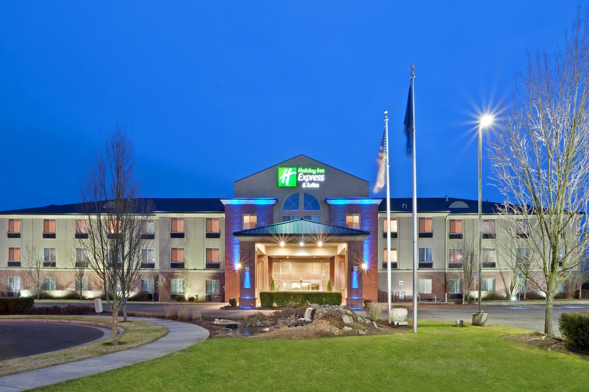 Holiday Inn Express & Suites Albany Oregon in Albany, OR