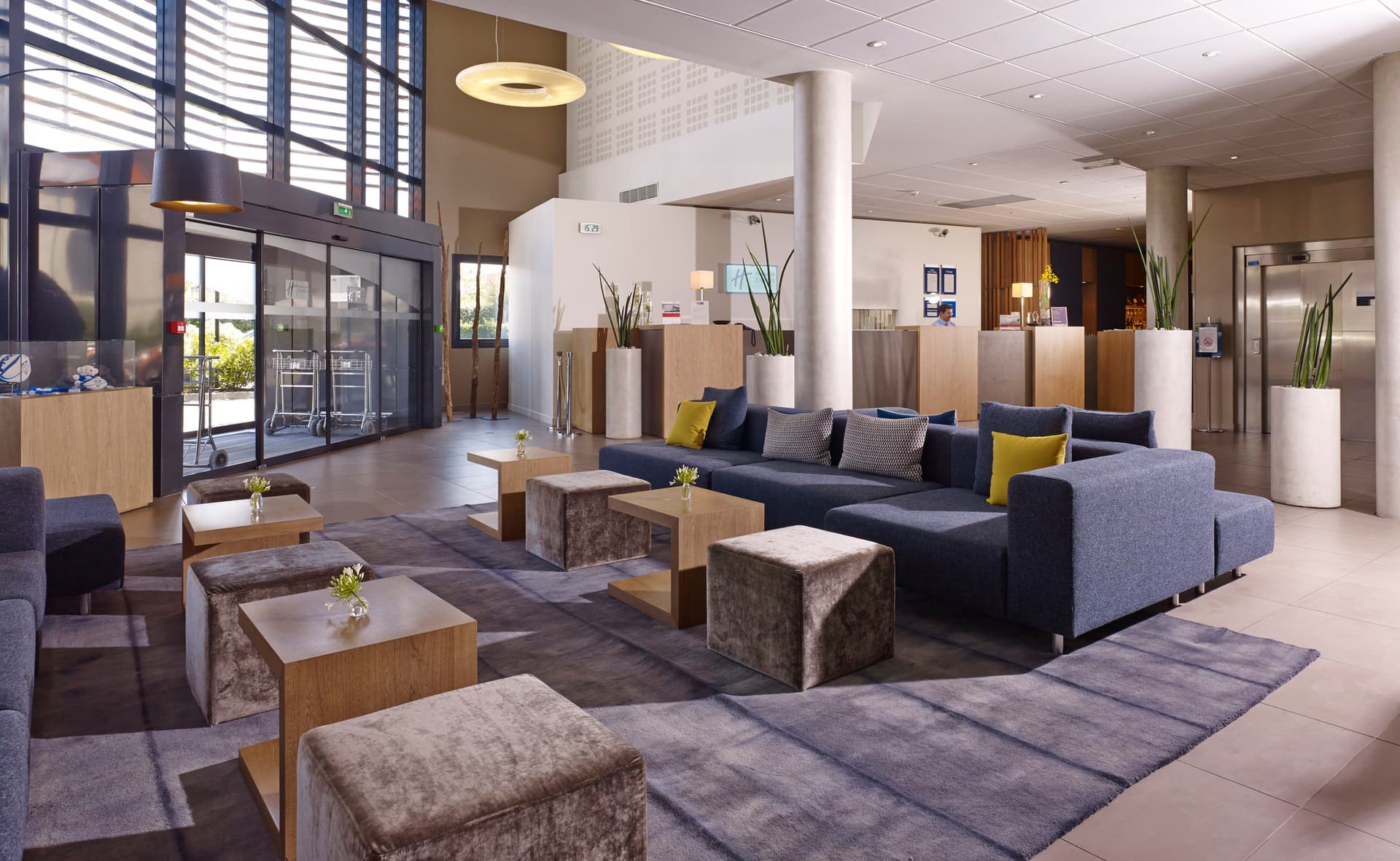 Holiday Inn Express Toulouse Airport в Тулуза, FR
