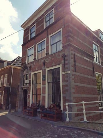 Hotel Grand Canal Delft в Delft, NL