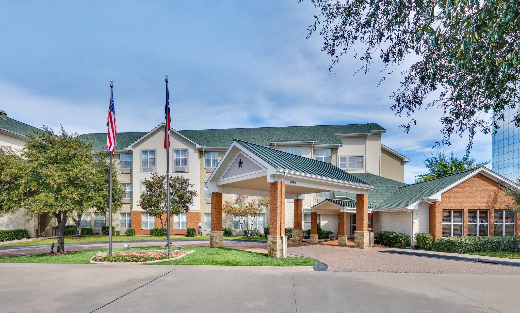 Candlewood Suites Dallas/Market Center in Dallas, TX