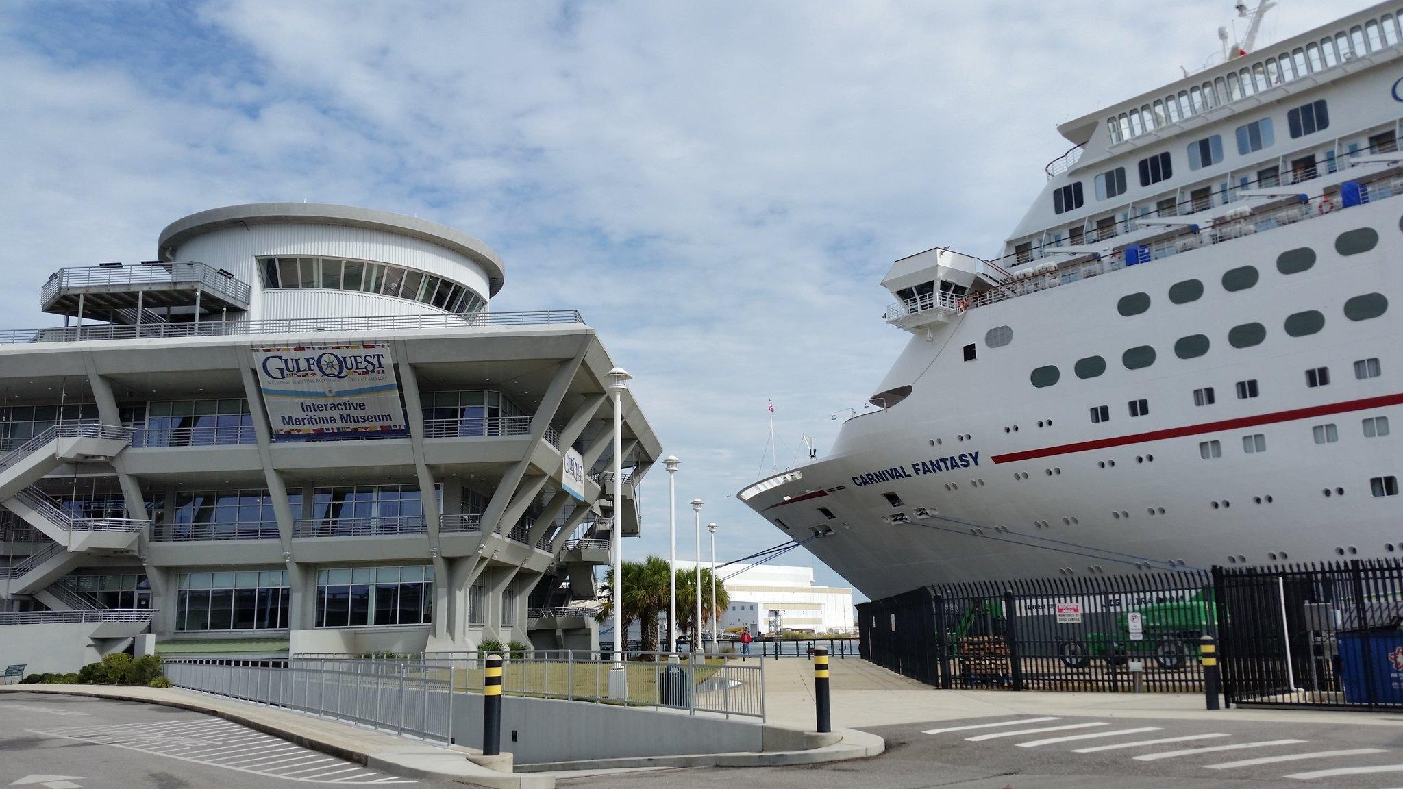 Holiday Inn Mobile-Dwtn/Hist. District image