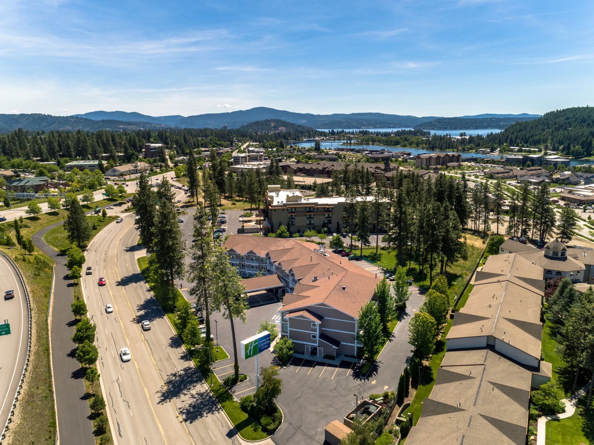 Holiday Inn Express Hotel & Suites Coeur D Alene I-90 Exit 11 в Кёр-д'Ален, ID
