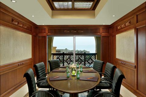 Crowne Plaza Jordan - Dead Sea Resort and Spa a Sweimeh, JO