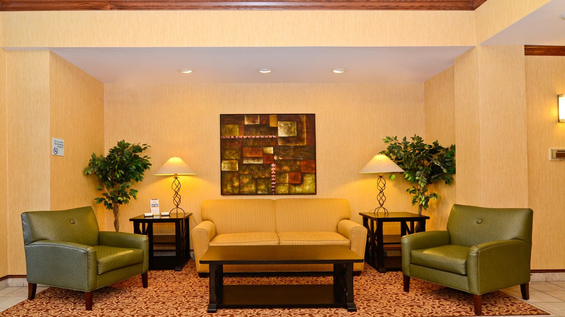 Holiday Inn Express Hotel & Suites Fort Atkinson в Форт Аткинсон, WI
