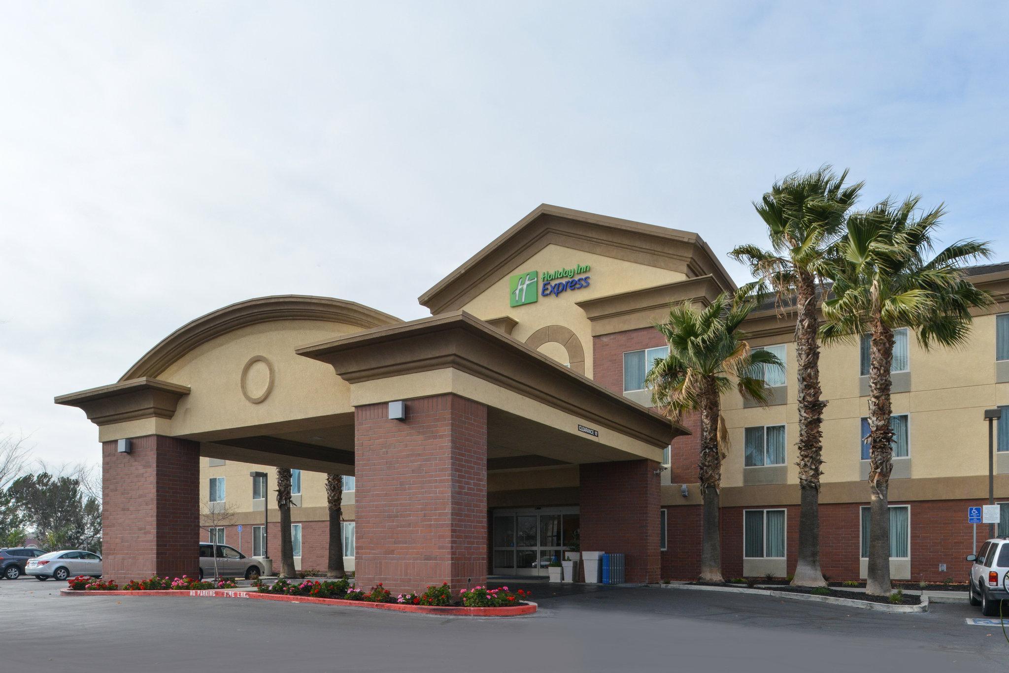 Holiday Inn Express Hotel & Suites Woodland in Woodland, CA