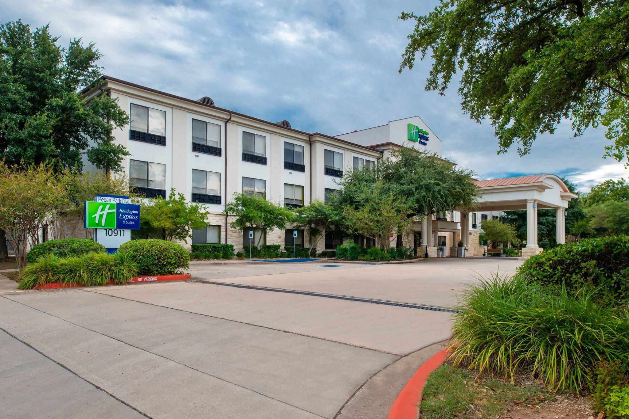 Holiday Inn Express & Suites Austin NW-Lakeline in Austin, TX