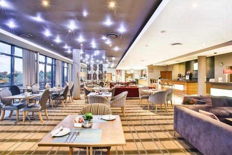 Holiday Inn Express Sandton - Woodmead в Йоханнесбург, ZA