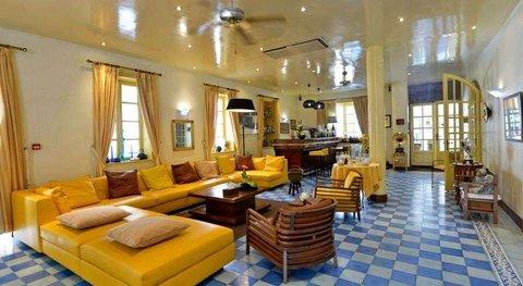 The Juliette Dodu i Saint-Denis, RE