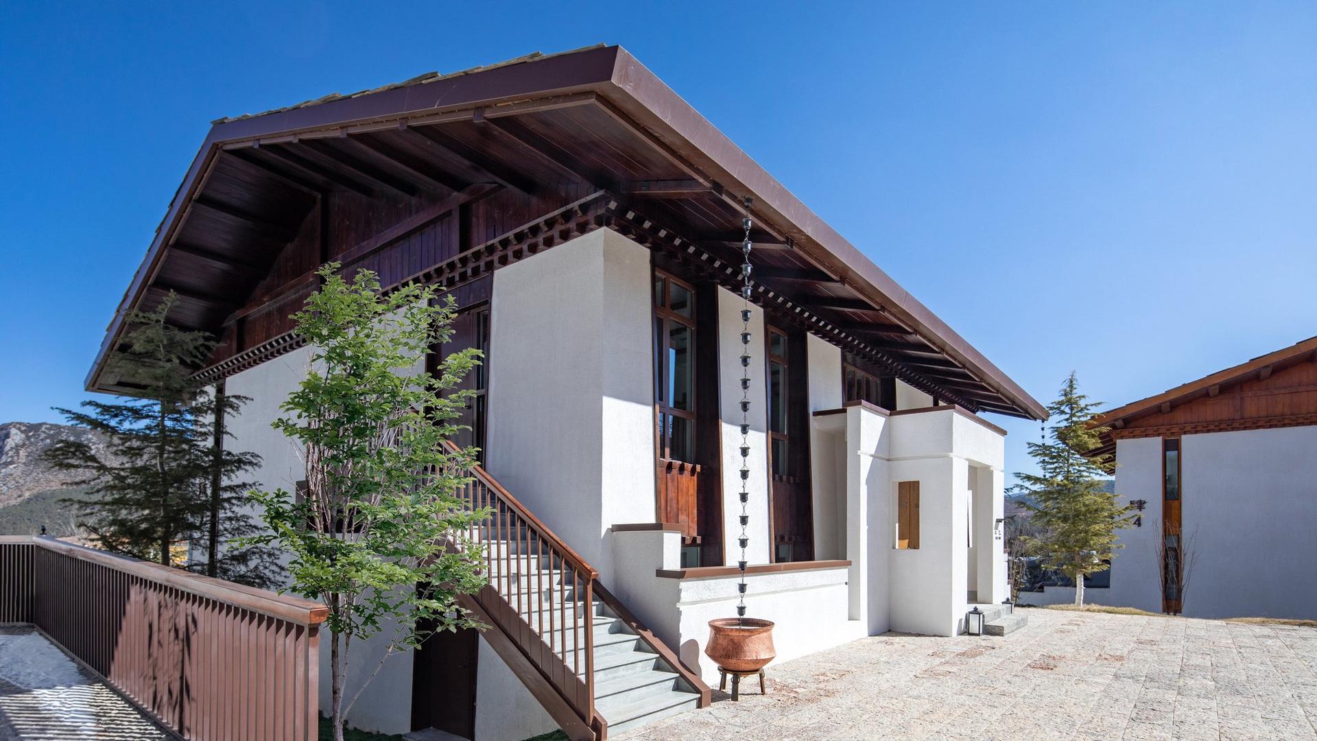 Hotel Indigo Diqing Moonlight City в Шангри-Ла, CN