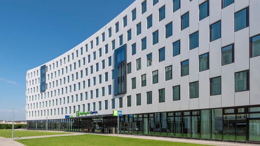 Holiday Inn Express Dusseldorf - Hauptbahnhof image