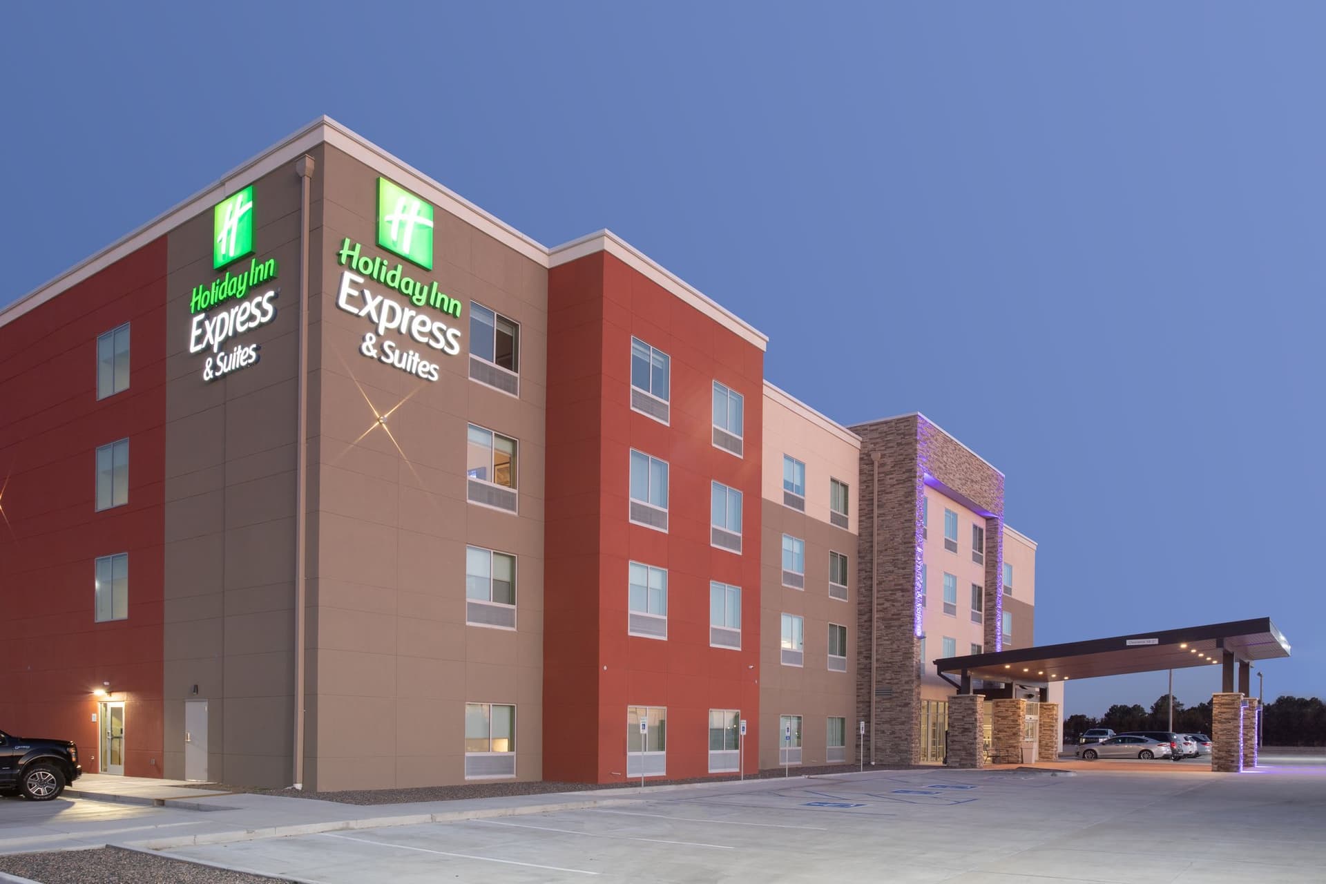Holiday Inn Express & Suites Goodland в Гудленд, KS