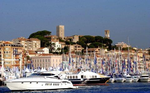 Staybridge Suites Cannes Centre a Cannes, FR