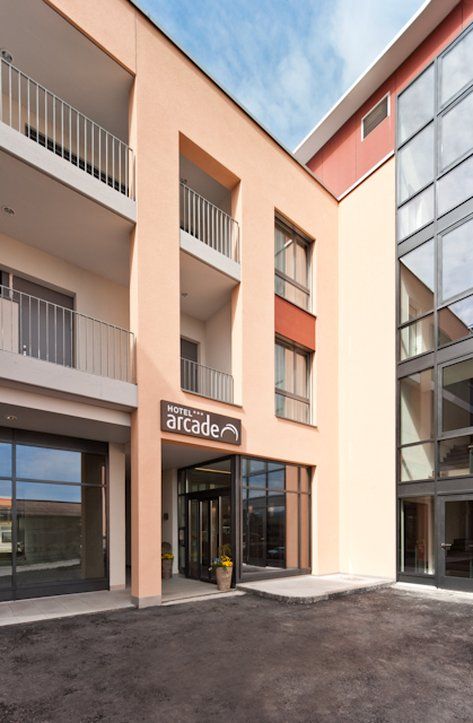 รูปสถานที่จัดงาน