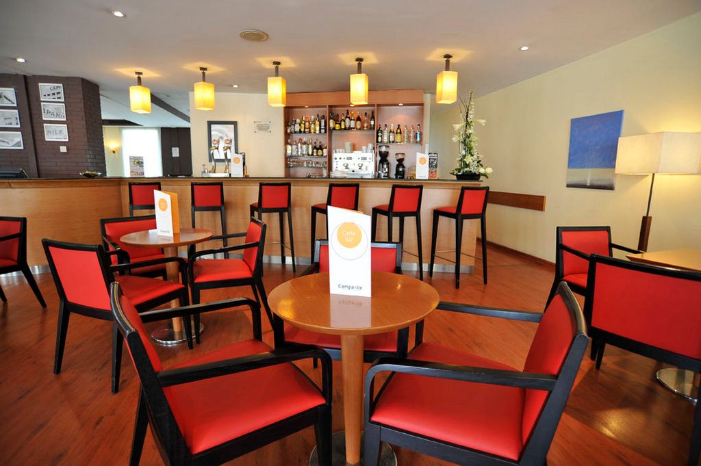 รูปสถานที่จัดงาน