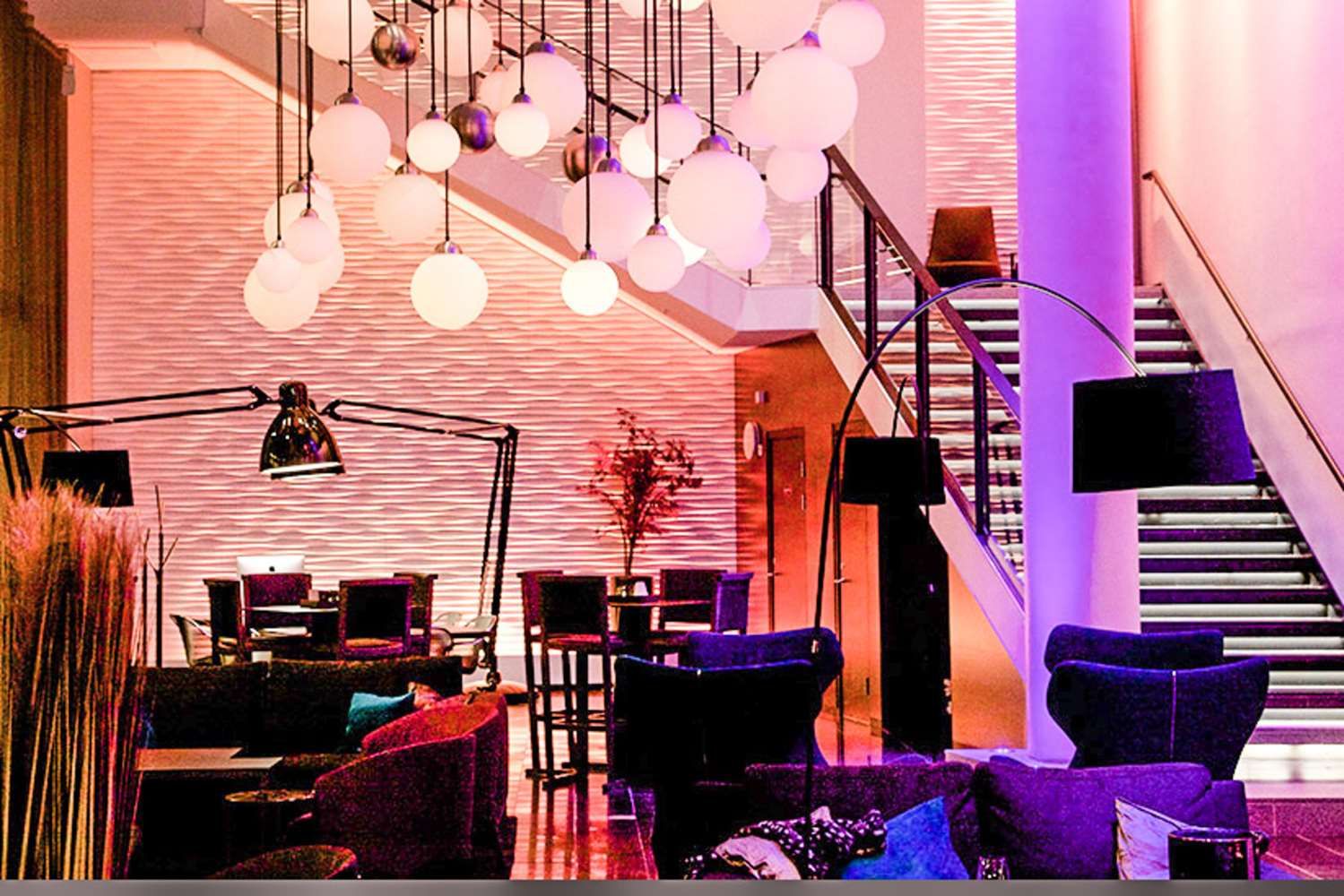 รูปสถานที่จัดงาน