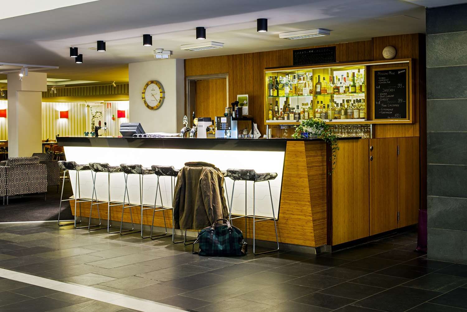 รูปสถานที่จัดงาน