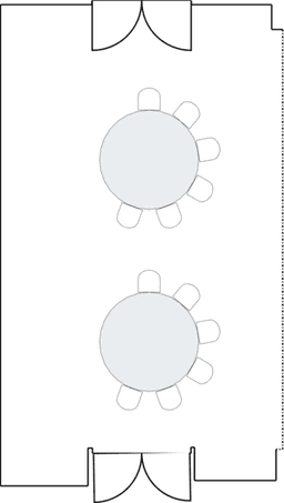 Круглые столы, расставленные полукругом