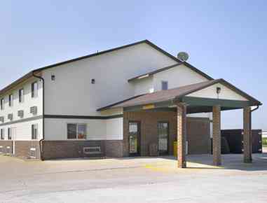 Super 8 by Wyndham Mendota a Mendota, IL