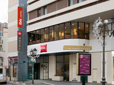 Hotel Ibis Paris Pont de Suresnes в Suresnes, FR