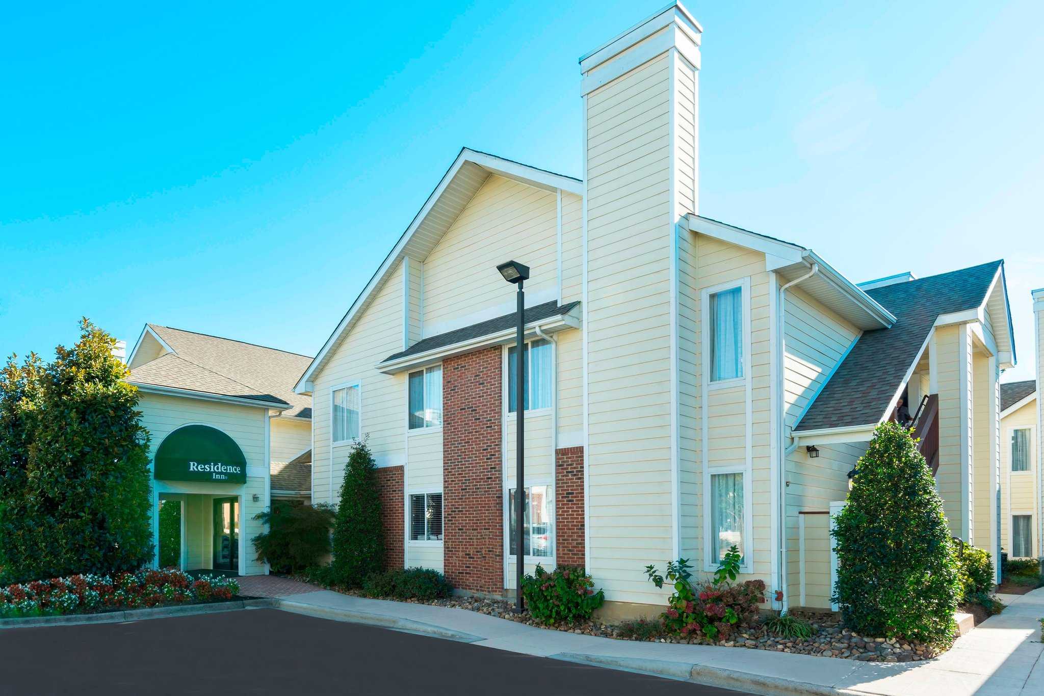 Residence Inn Charlotte University Research Park в Charlotte, NC