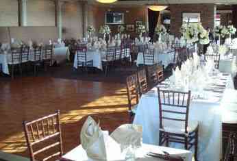 Mullin's Bar & Grill в Half Moon Bay, CA