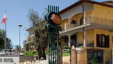 Tolfa Hotel a Tolfa, IT