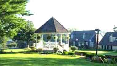 Century Suites Hotel em Bloomington, IN