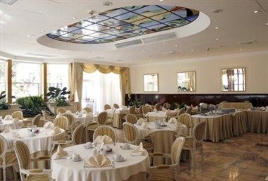 รูปสถานที่จัดงาน