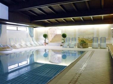 Alpensporthotel Mutterberg, Neustift im Stubaital, AT