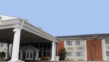 Quality Inn And Suites St Charles -West Chicago image